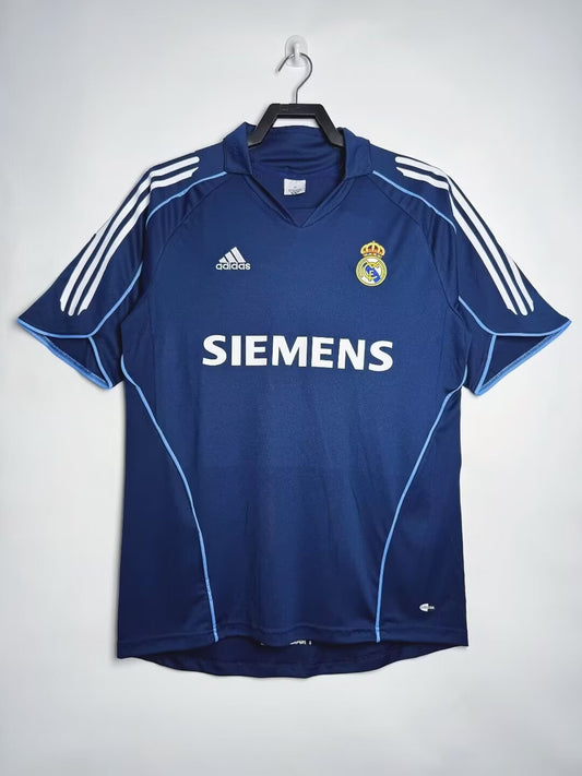 Real Madrid 05/06 Away Kit