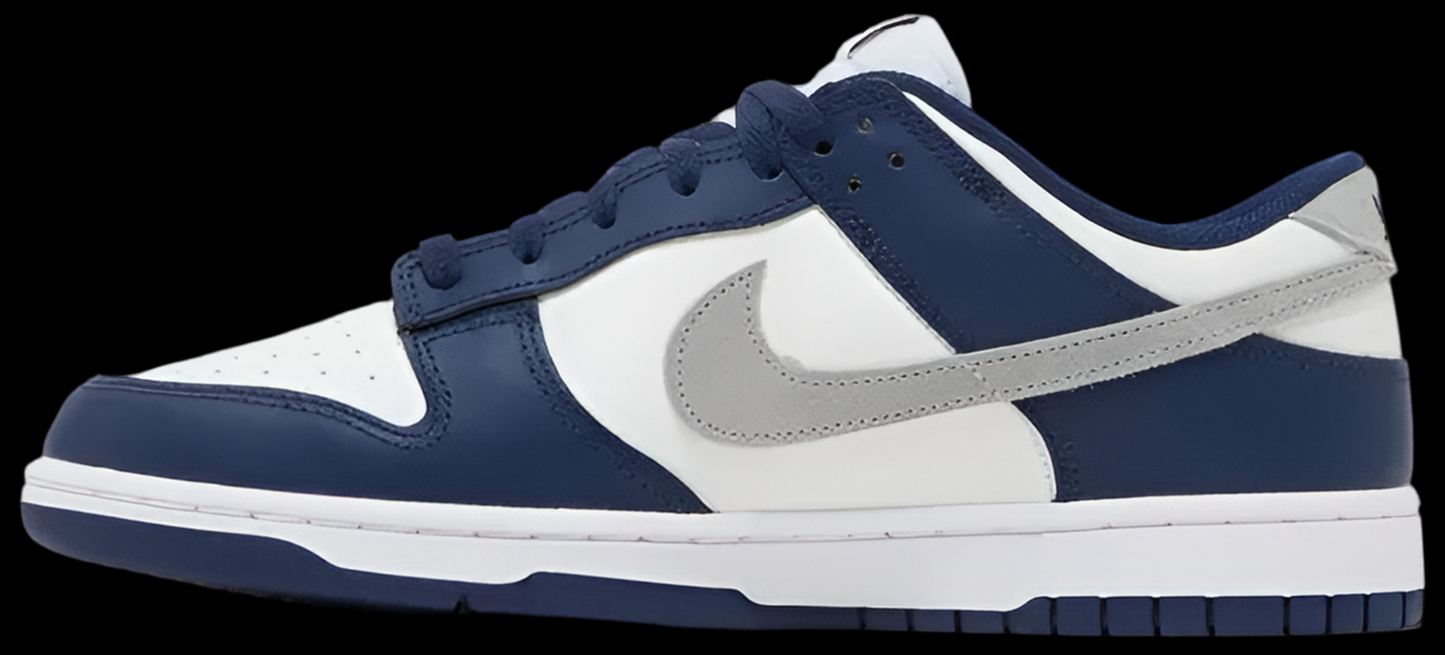 Nike Dunk Low ‘Midnight Navy/Smoke Grey’