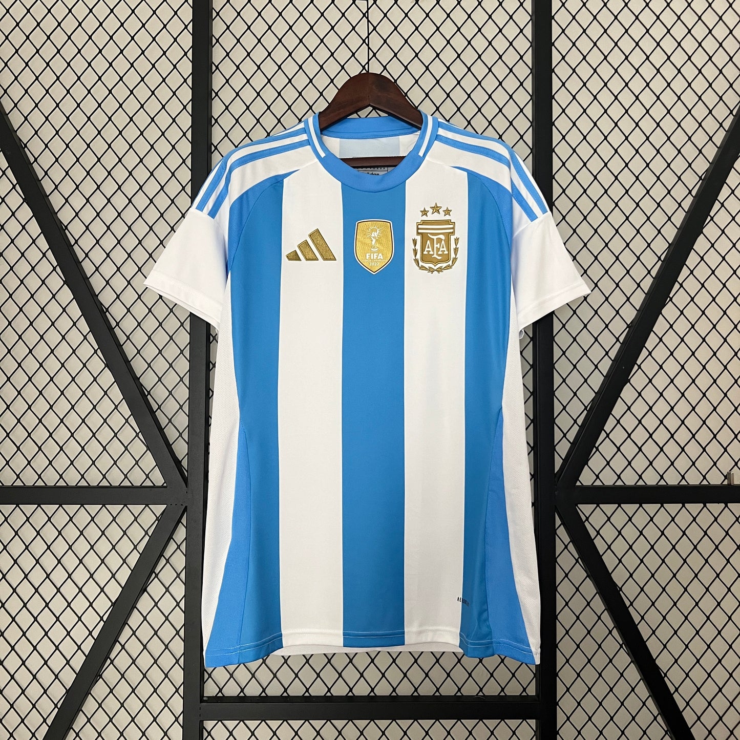 Argentina 24/25 Home Kit